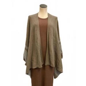 NEW VELVET BY GRAHAM & SPENCER women's harper open front poncho in khaki